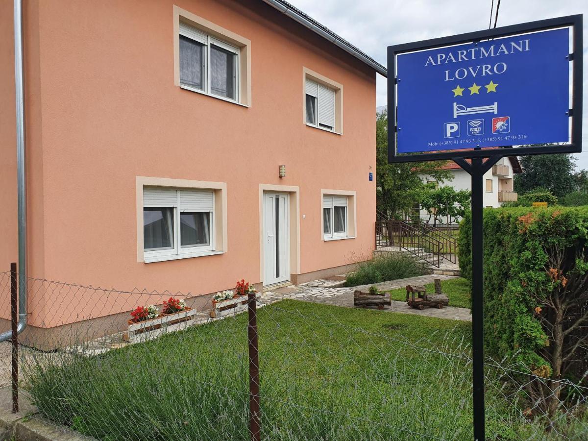 Apartmani Lovro Огулин Экстерьер фото
