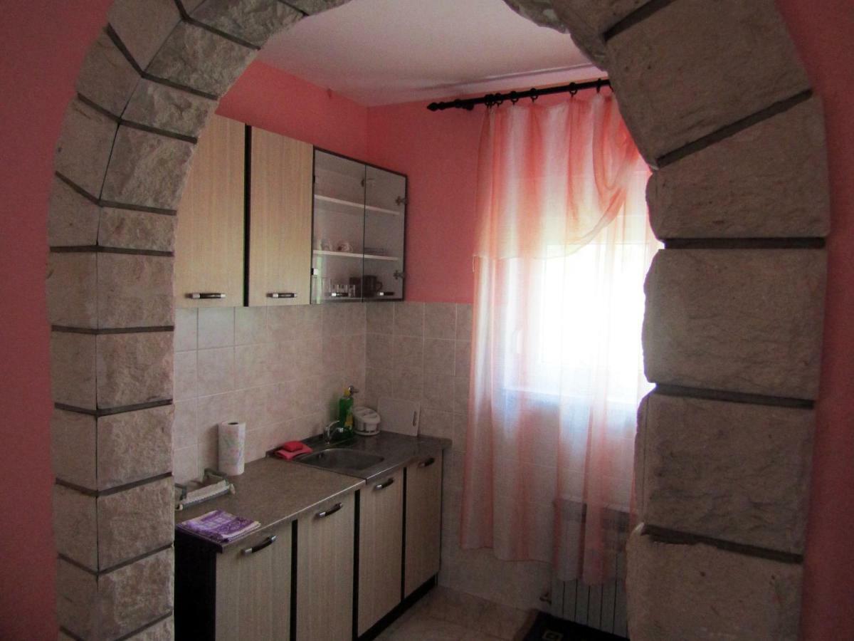 Apartmani Lovro Огулин Экстерьер фото