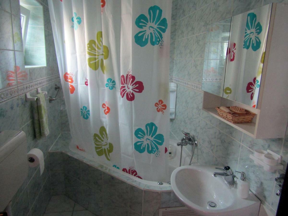 Apartmani Lovro Огулин Экстерьер фото