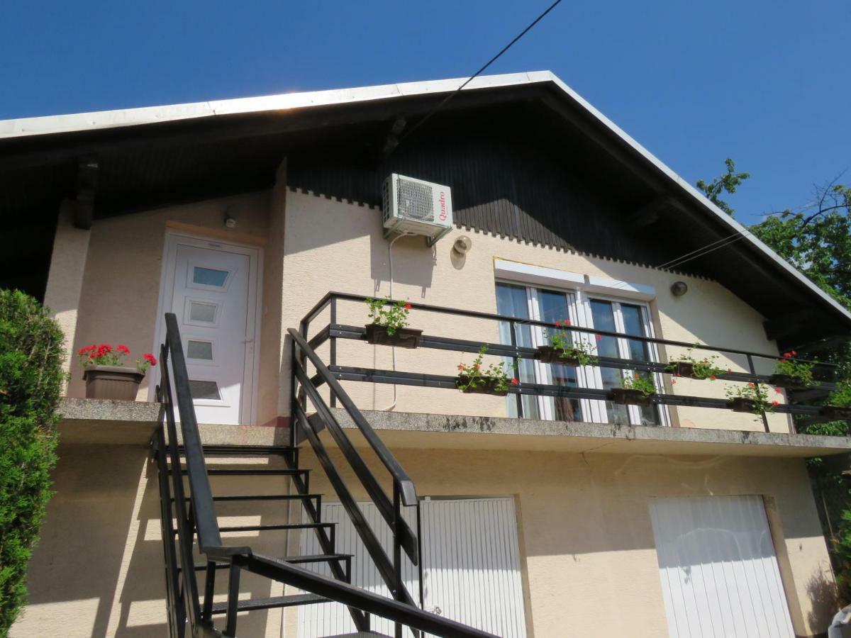 Apartmani Lovro Огулин Номер фото